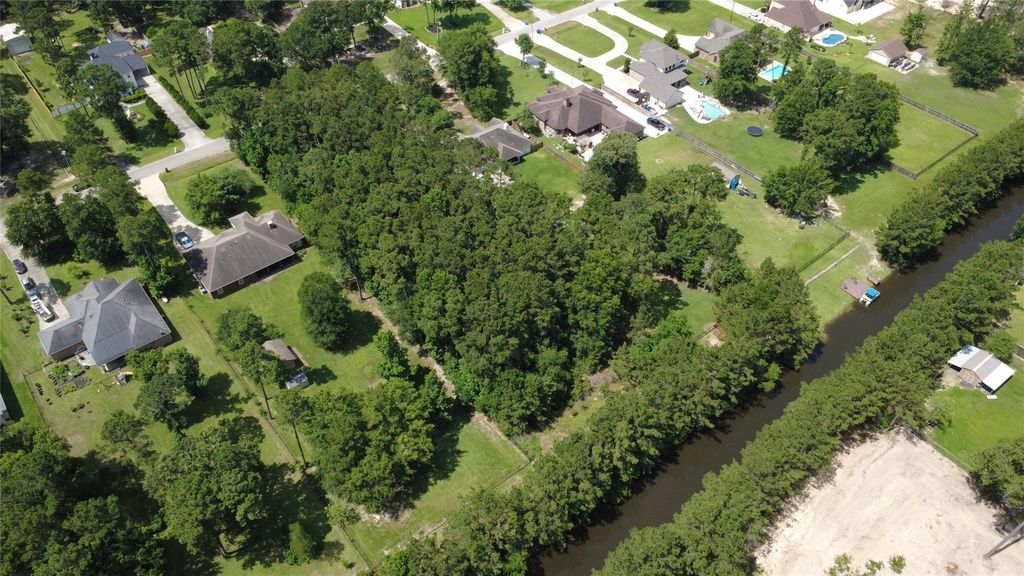 Photo of 19629 Desna Drive, Porter, TX 77365 (MLS # 60183558)