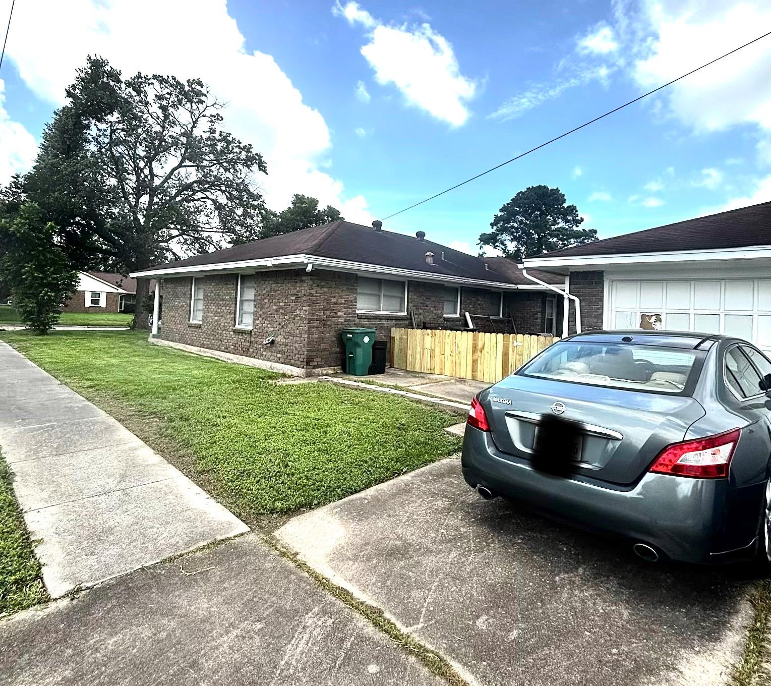 724 Handell Lane