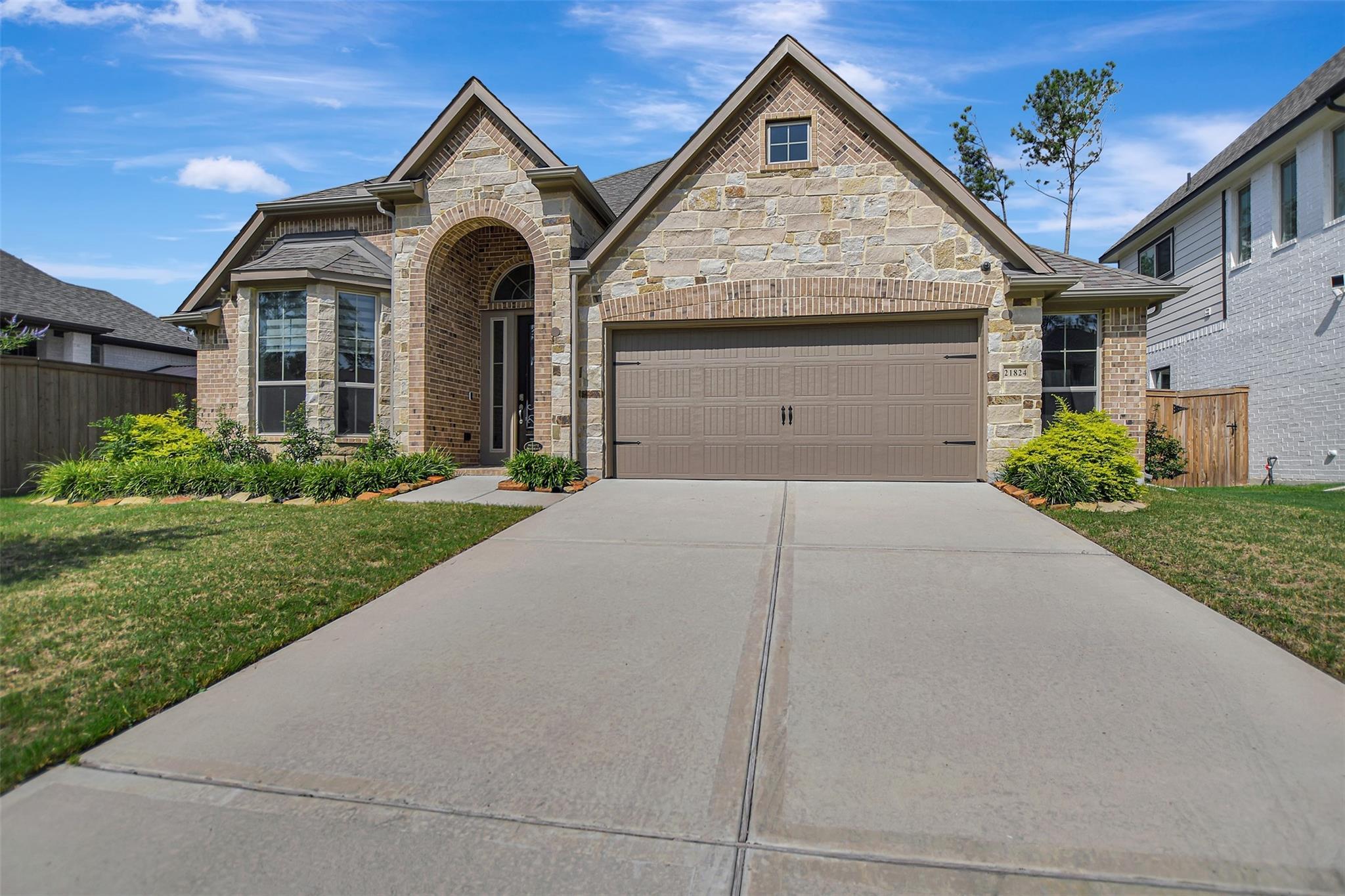 21824 S Enchanted Rock Drive