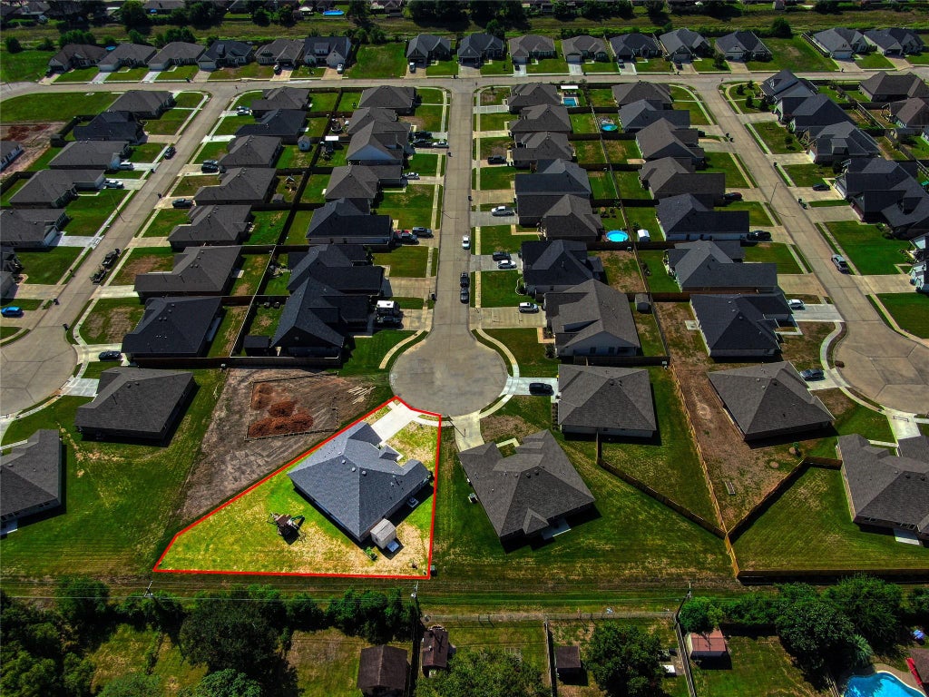 Photo of 10 Gemstone Court, Angleton, TX 77515 (MLS # 14807427)