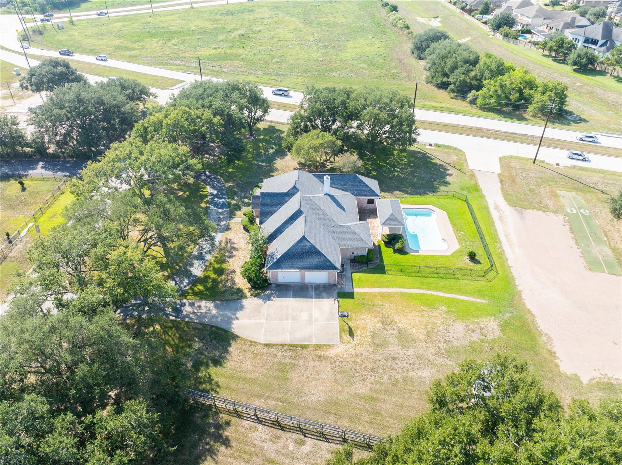 26910 Willow Ln