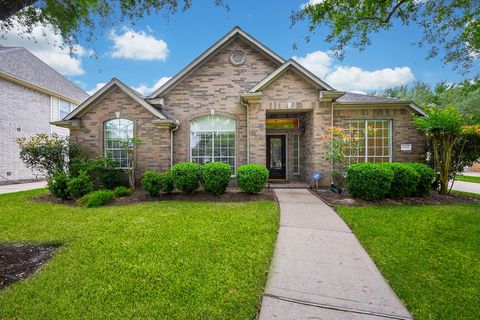 Photo of 6323 Echo Lakes Lane, Missouri City, TX 77459 (MLS # 82435428)