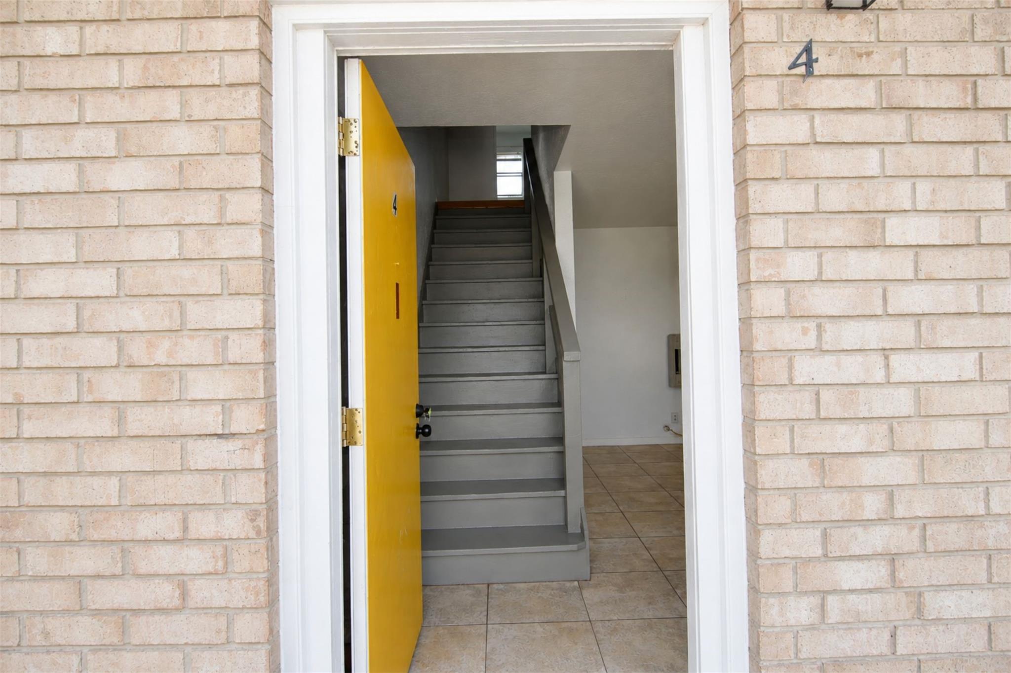 1206 30th Street 4