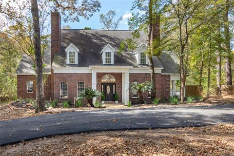 Photo of 40111 Roundup Road, Magnolia, TX 77354 (MLS # 40346717)