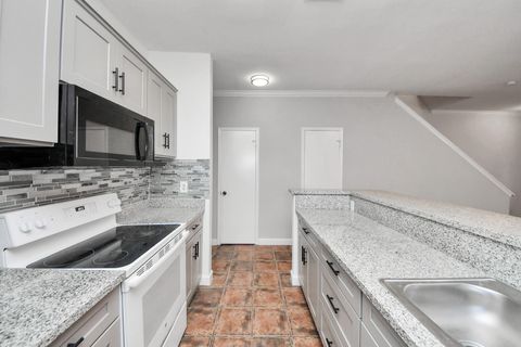 Tiny photo for 6000 Reims Road #2501, Houston, TX 77036 (MLS # 2824236)