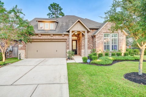 Photo of 404 Summit Ridge Court, Willis, TX 77318 (MLS # 48502672)
