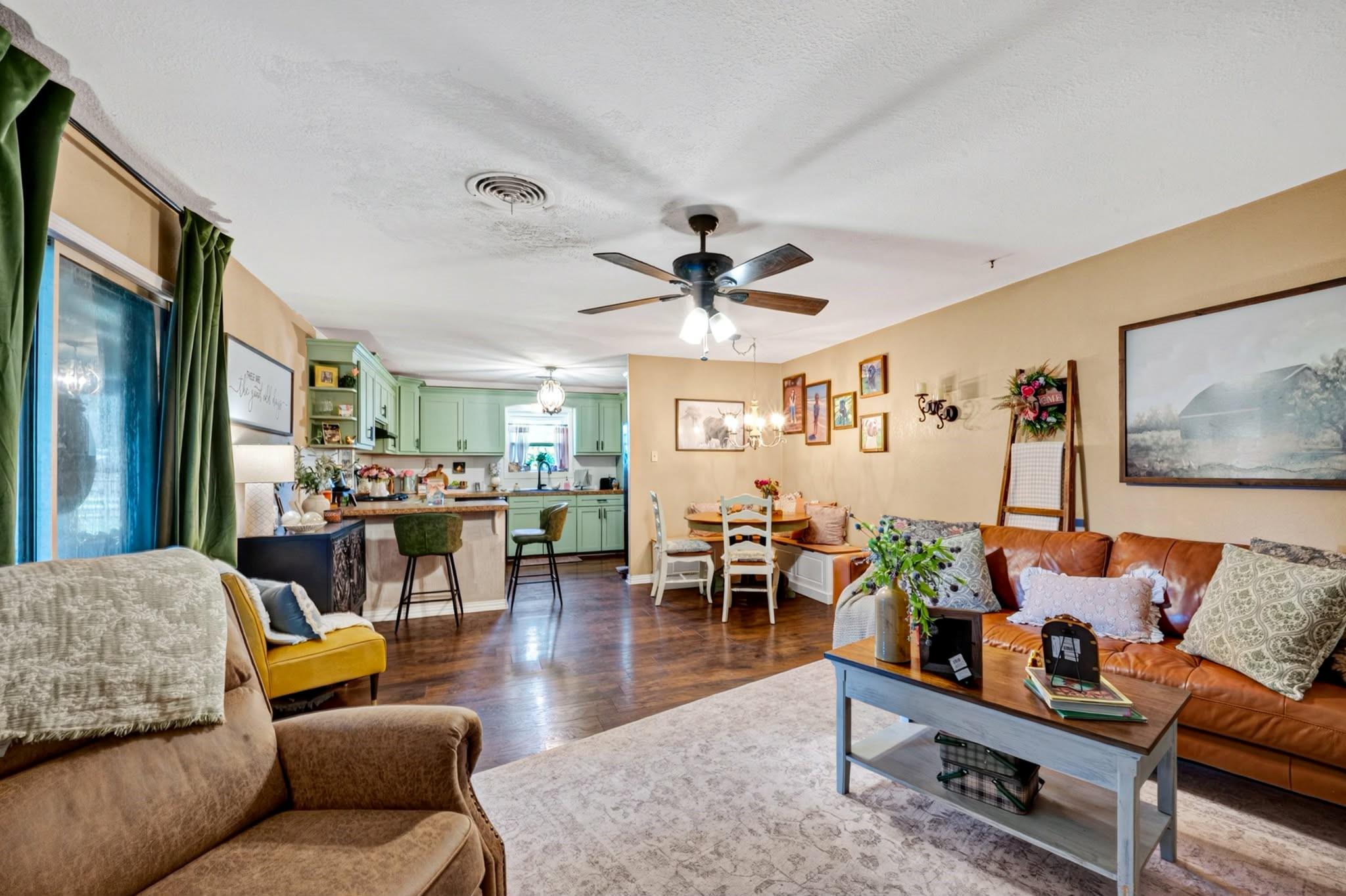 3206 E Cedar Bayou Lynchburg Road