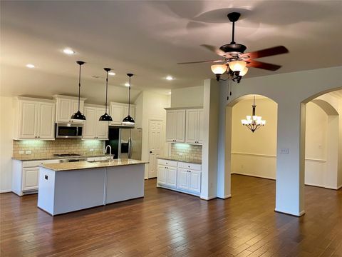 Photo of 2607 Park Hills Drive, Katy, TX 77494 (MLS # 2250172)