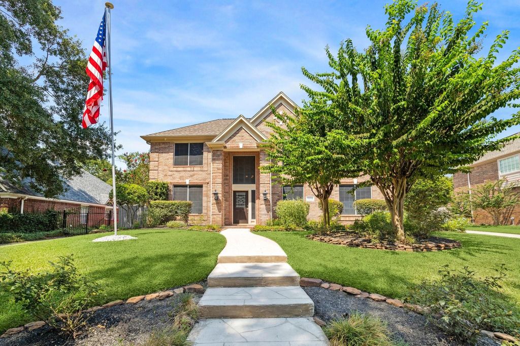 Photo of 19918 Wood Walk Lane, Humble, TX 77346 (MLS # 76833719)