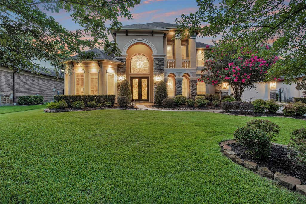 Photo of 110 Sunridge Court, Montgomery, TX 77316 (MLS # 33935446)