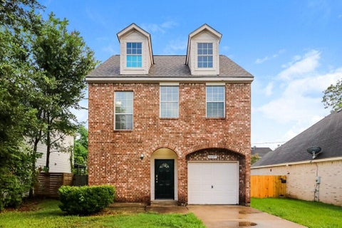 Homes For Rent - 6607 Dickson Way<br/> Houston, TX 77085
