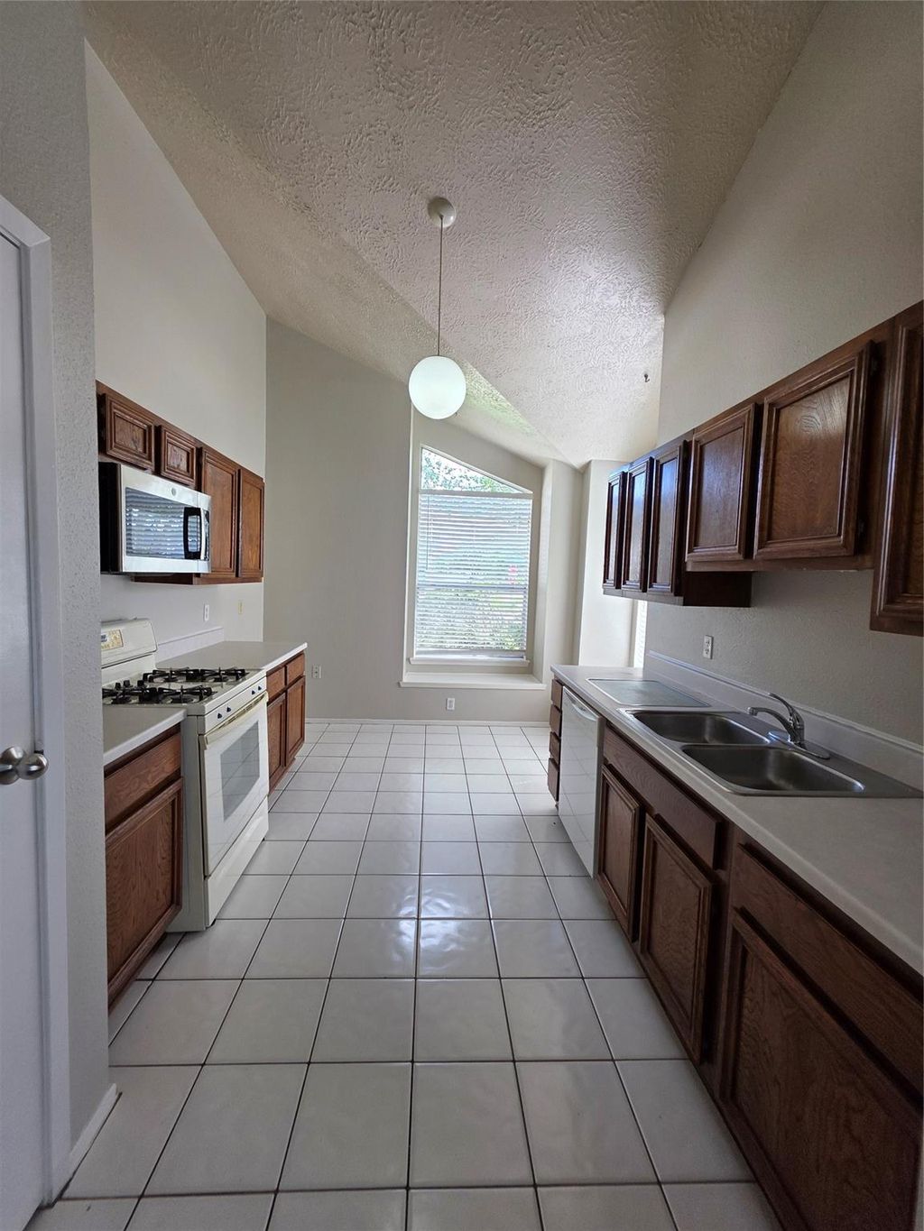 Photo of 447 Lost Rock Drive, Houston, TX 77598 (MLS # 27214239)