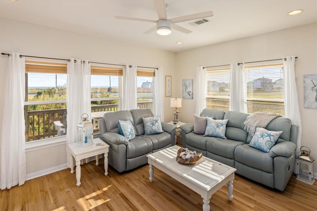 Photo of 4018 Mendocino Drive, Galveston, TX 77554 (MLS # 67019885)