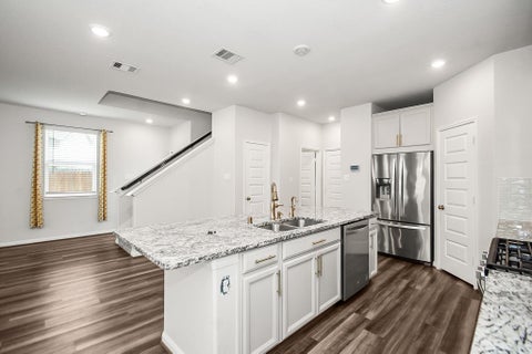 Tiny photo for 5527 Cuerta Street, Houston, TX 77023 (MLS # 96300797)