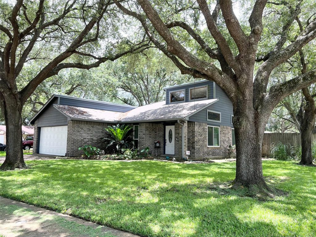 Photo of 3215 Keywood Lane, Katy, TX 77449 (MLS # 43658815)