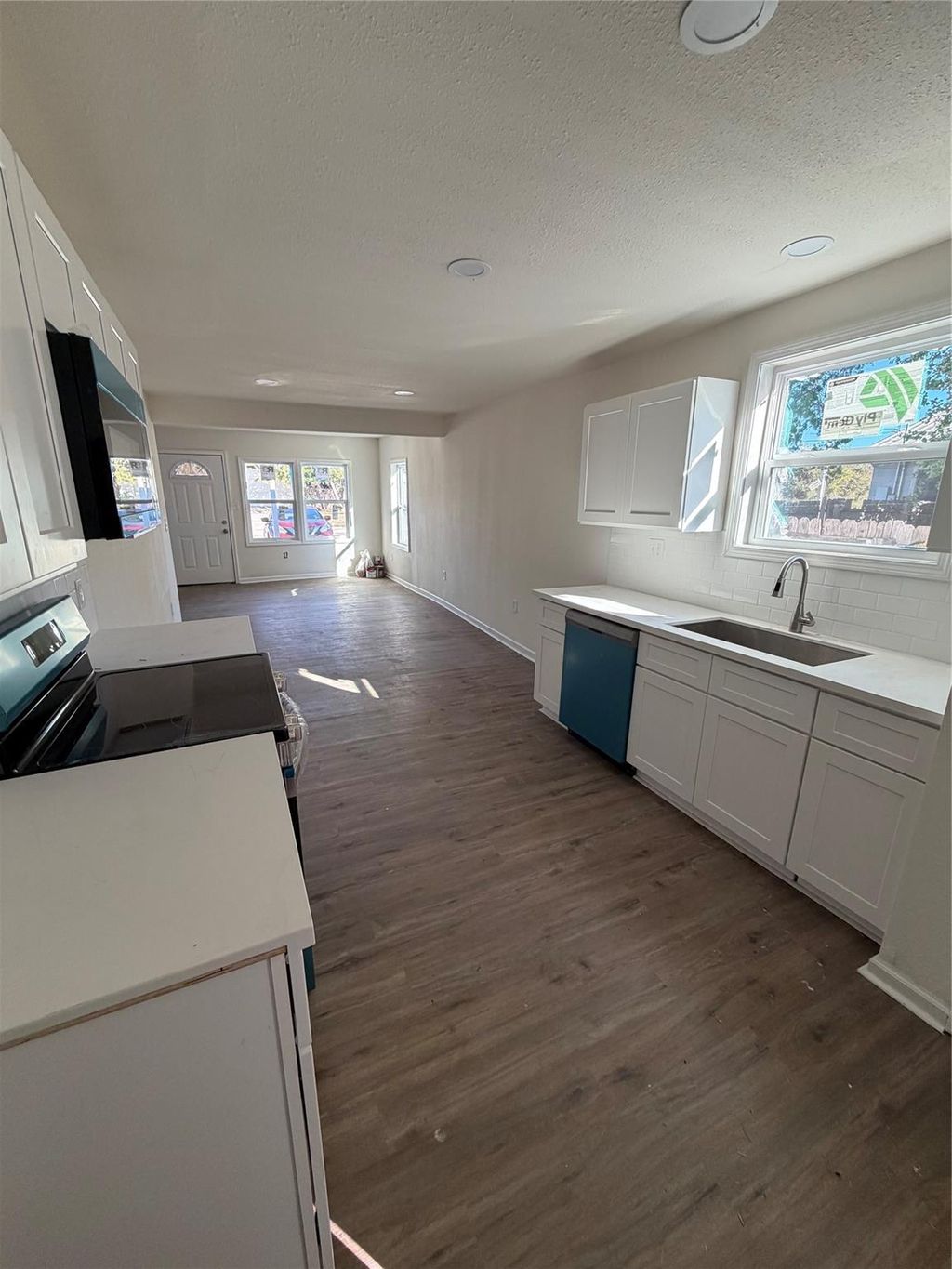 Photo of 915 W 28th Street, Bryan, TX 77803 (MLS # 30251880)