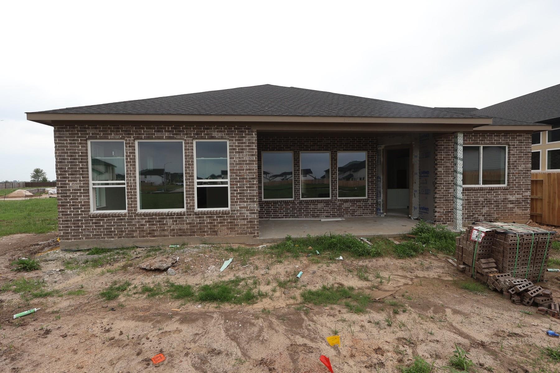 4919 Benton Woods Trail