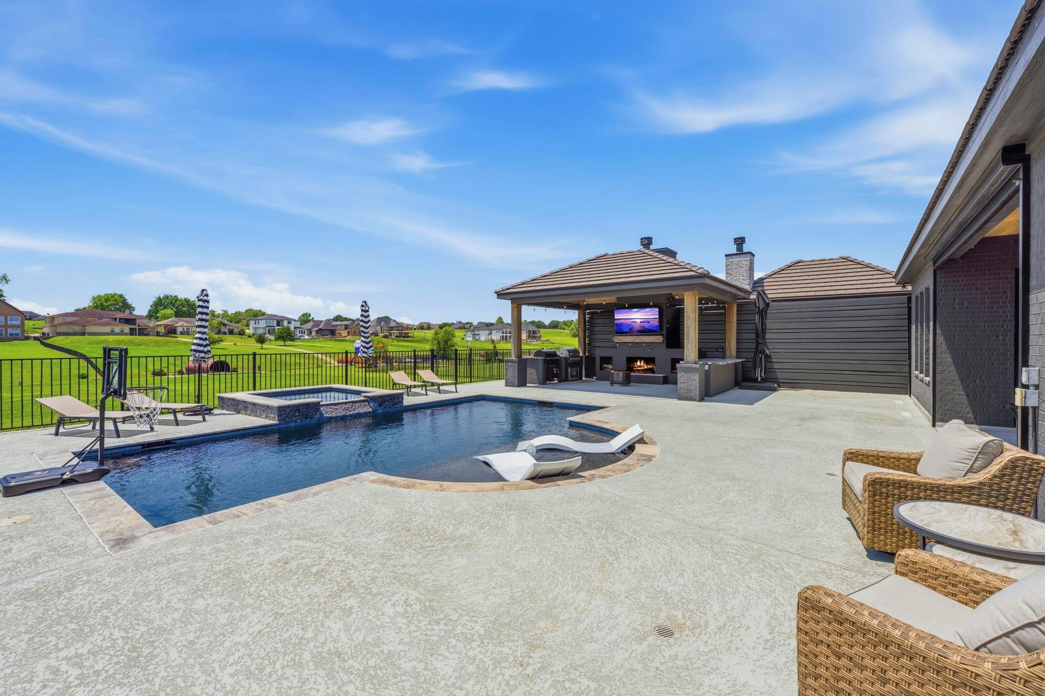 11603 Renaissance Drive