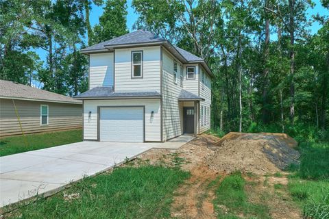 Photo of 140 Oak Circle, Livingston, TX 77351 (MLS # 64304542)