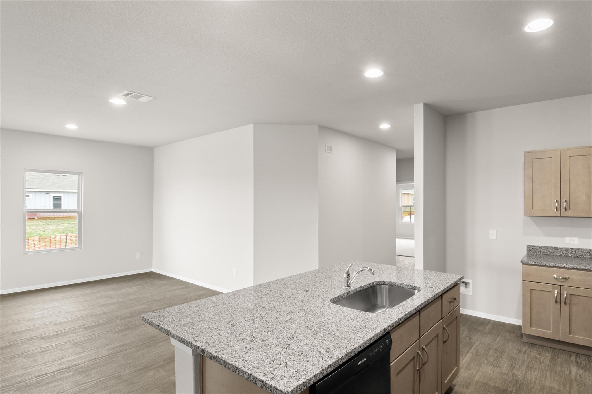 4622 Coral Bean Street