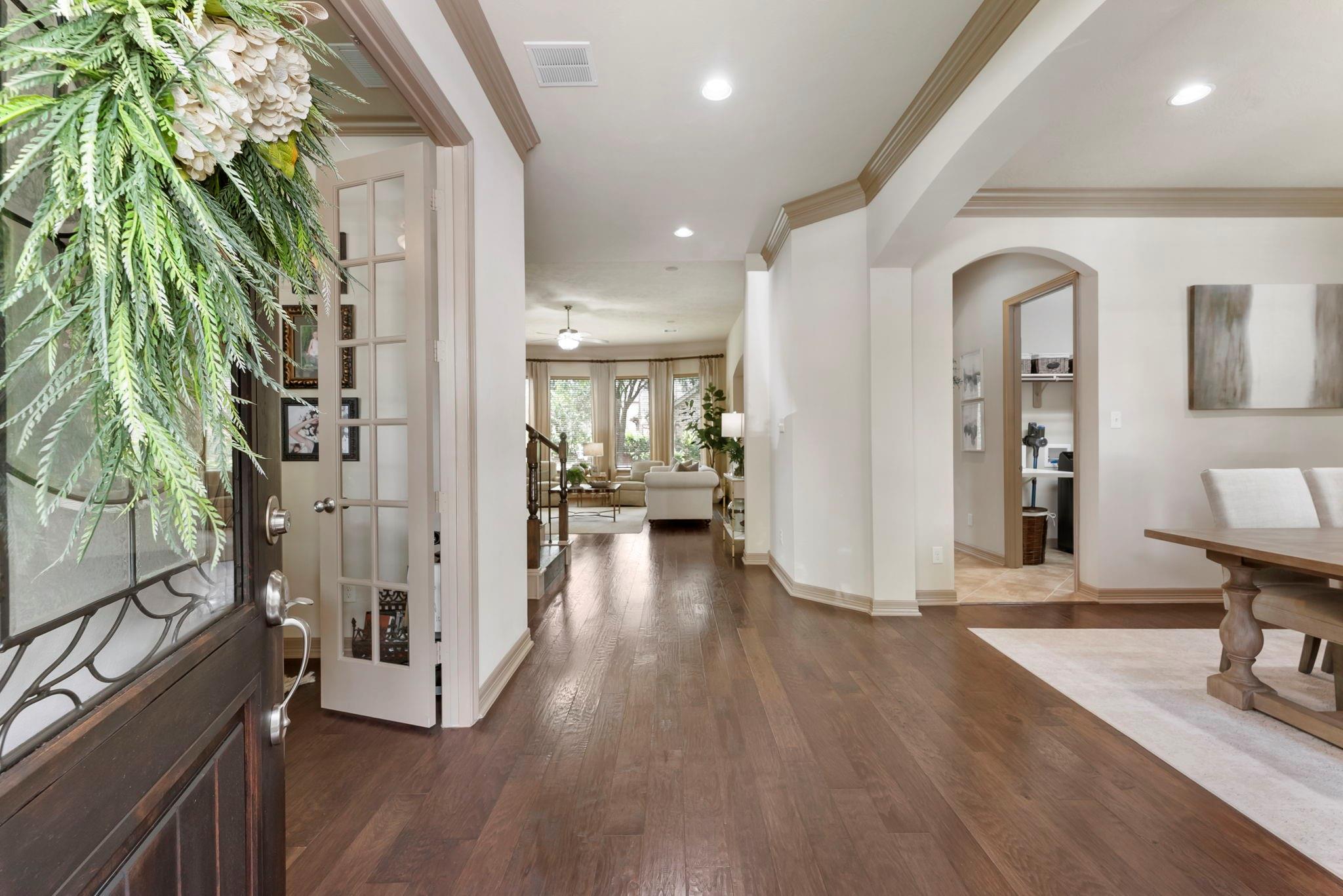 14 Dewlight Place