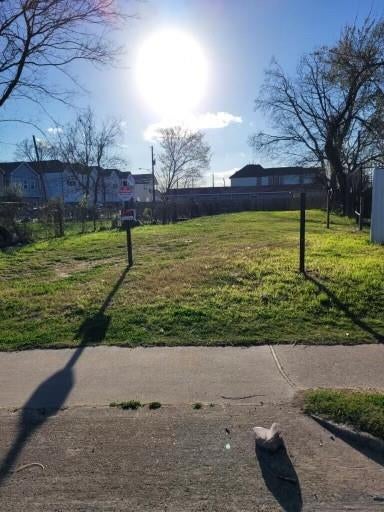 Photo of 8013 N Main Street Street, Houston, TX 77022 (MLS # 65831554)