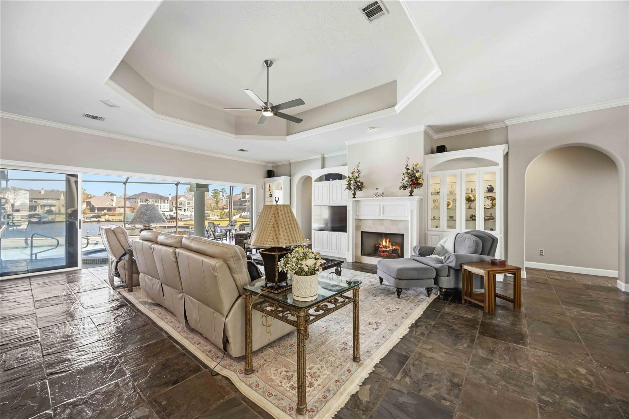 12336 White Oak Point