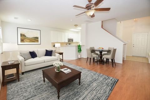 Photo of 226 W Stedhill Loop, Conroe, TX 77384 (MLS # 81939063)