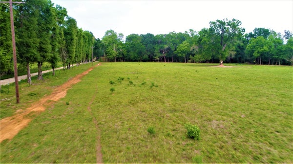 813 COUNTY ROAD 4110, CROCKETT, TX 75835 - Image 3dbfd57ee3321e04a4e7f6c3dd8f337f/3143880620