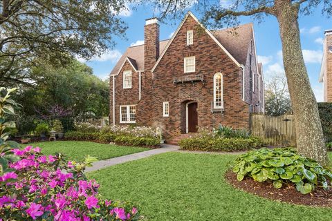 Photo of 46 Cedar Lawn Circle Cir, Galveston, TX 77551 (MLS # 98291569)