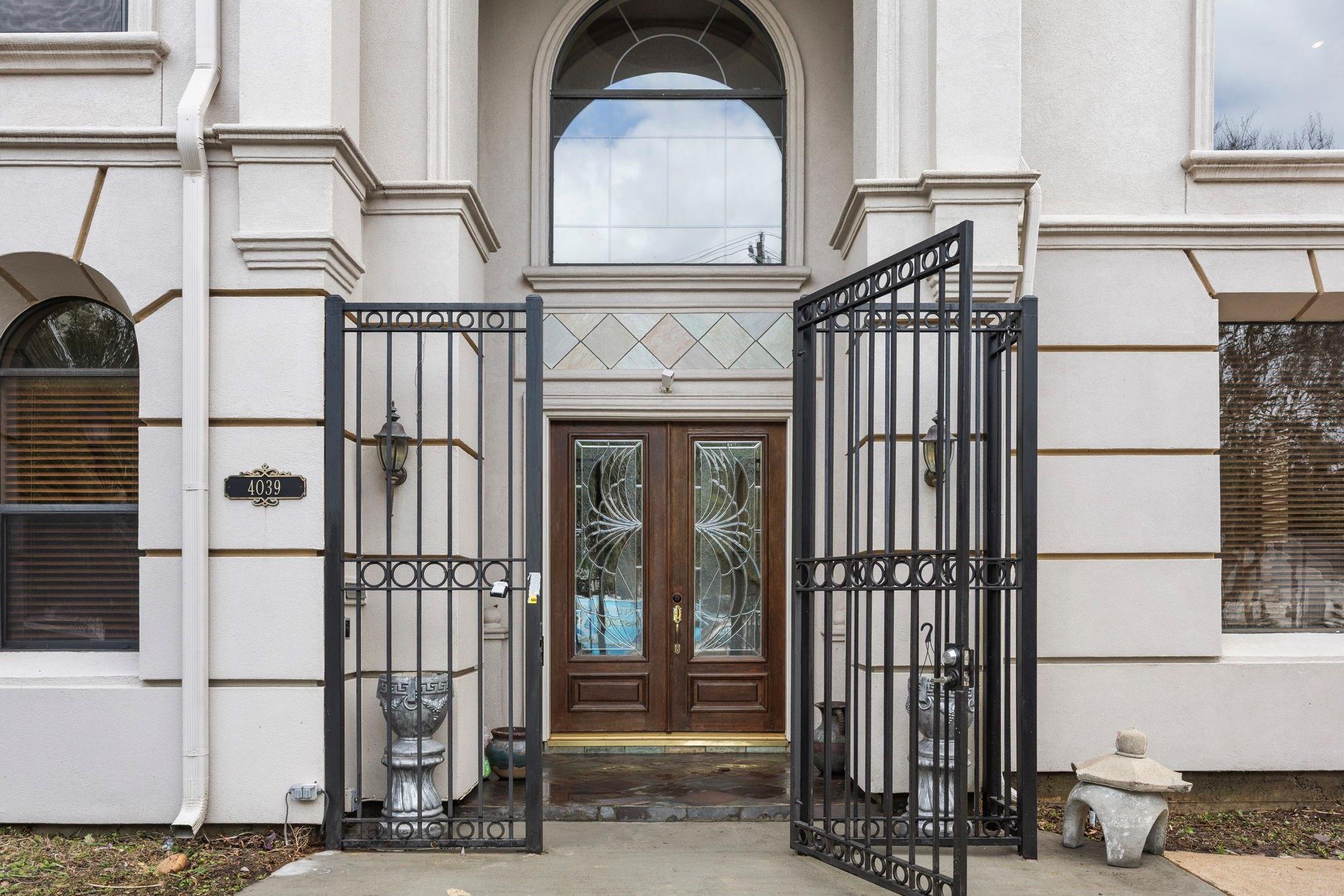 4039 Browning Street