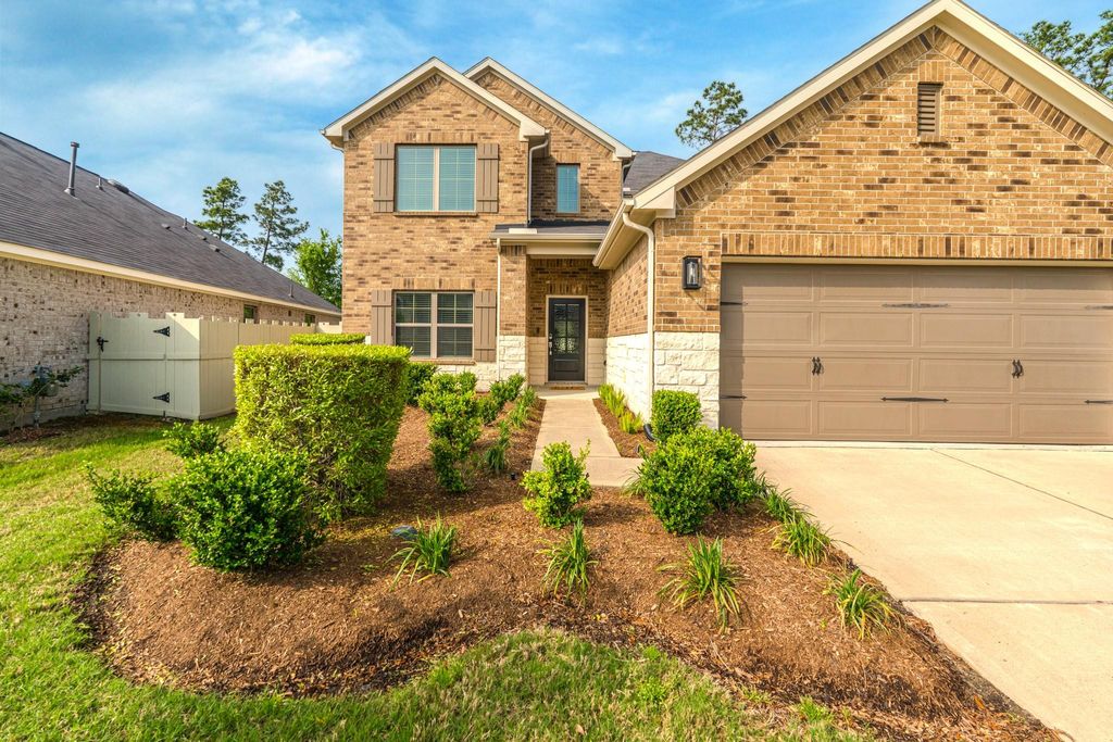 Photo of 17116 Coneflower Place, Conroe, TX 77385 (MLS # 97055173)