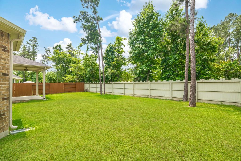 Photo of 17116 Coneflower Place, Conroe, TX 77385 (MLS # 97055173)