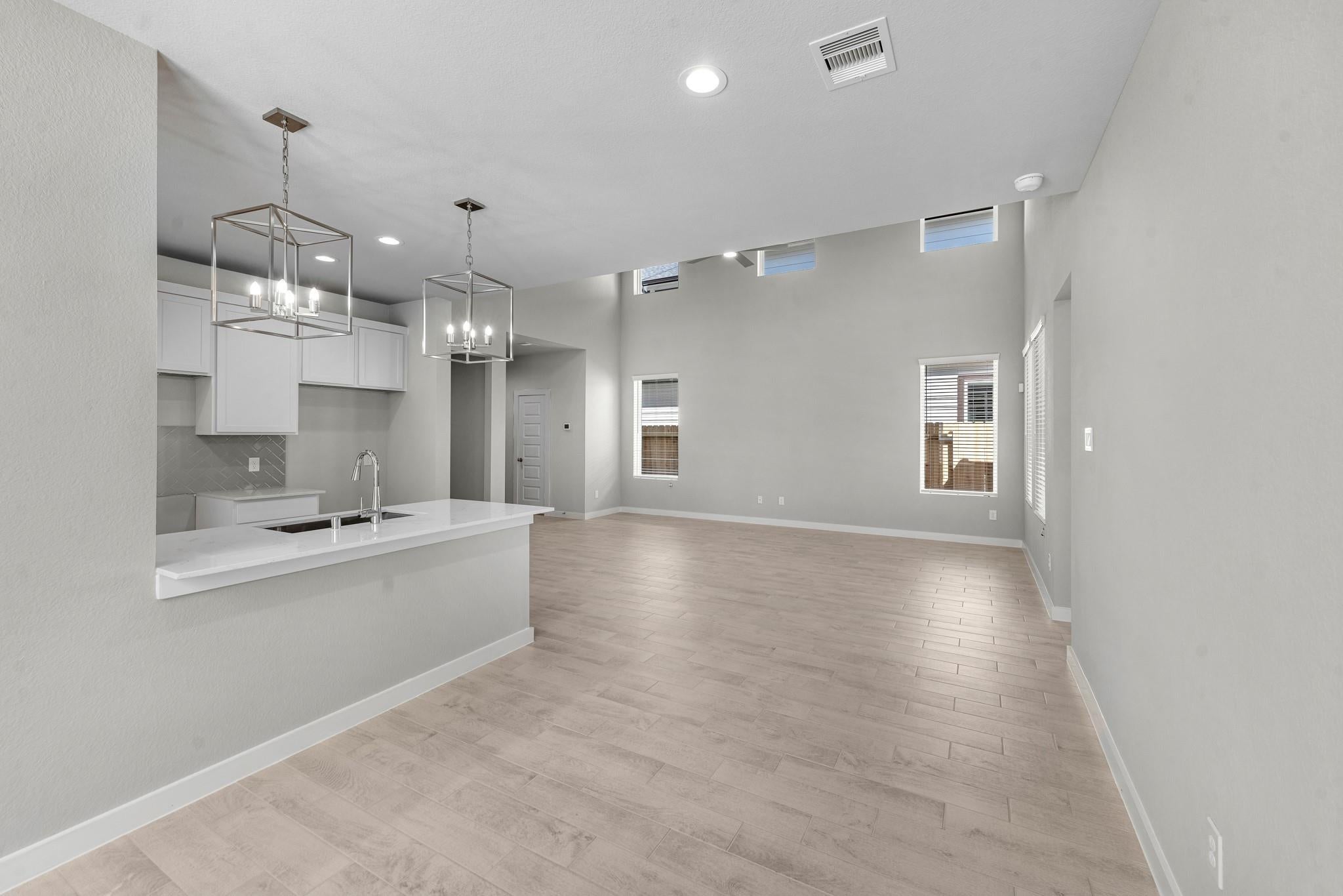 3811 Rosita Mint Court