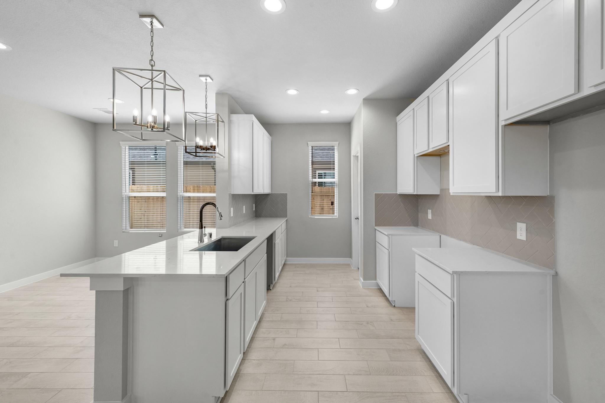 3811 Rosita Mint Court