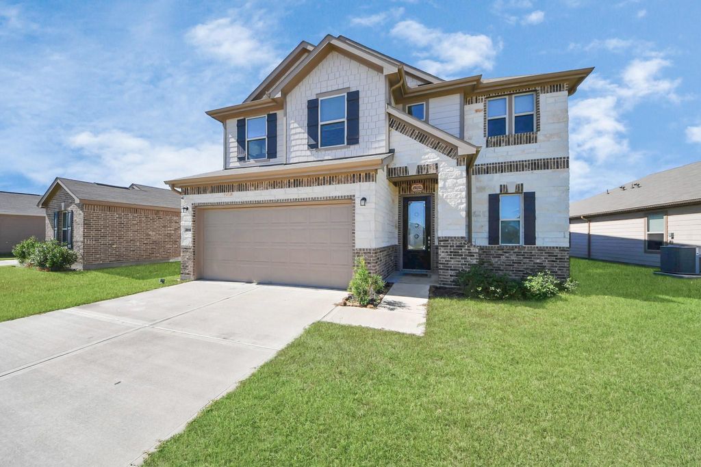 Photo of 2018 Damasi Lane, Fresno, TX 77545 (MLS # 17811533)