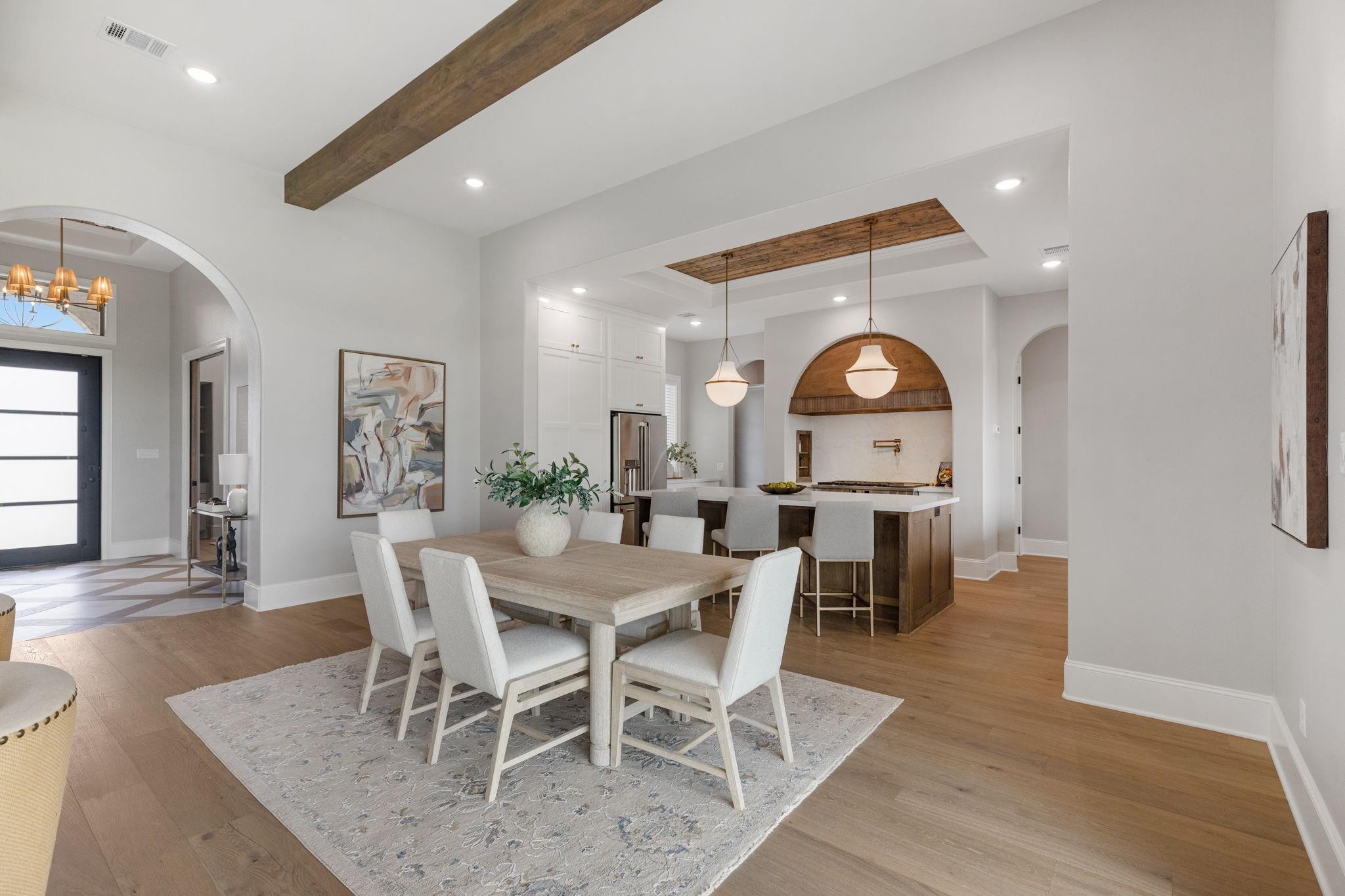 10372 Charlinda Lane
