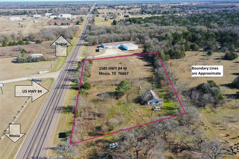 Vacant Land For Sale - 1585 W Highway 84<br/> Mexia, TX 76667