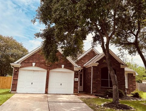 Photo of 17303 Kenton Crossing Lane, Richmond, TX 77407 (MLS # 3228897)