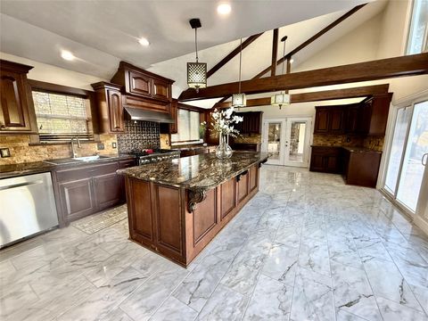 Tiny photo for 2502 Lake Gardens Court, Kingwood, TX 77339 (MLS # 38973510)