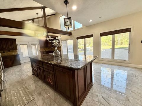 Tiny photo for 2502 Lake Gardens Court, Kingwood, TX 77339 (MLS # 38973510)