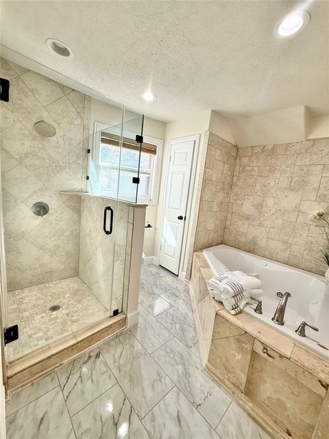 Tiny photo for 2502 Lake Gardens Court, Kingwood, TX 77339 (MLS # 38973510)