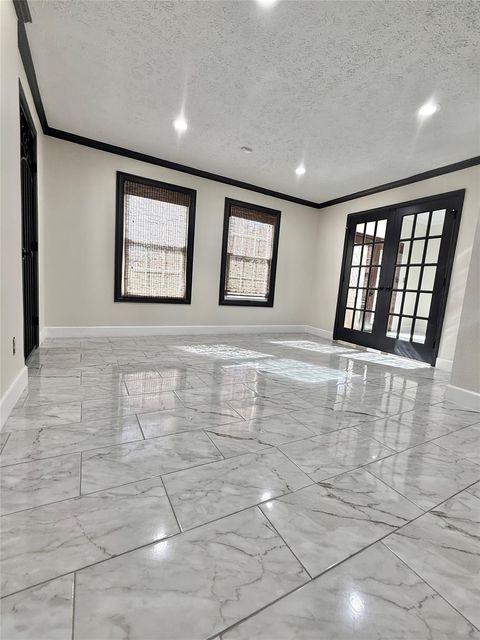 Tiny photo for 2502 Lake Gardens Court, Kingwood, TX 77339 (MLS # 38973510)