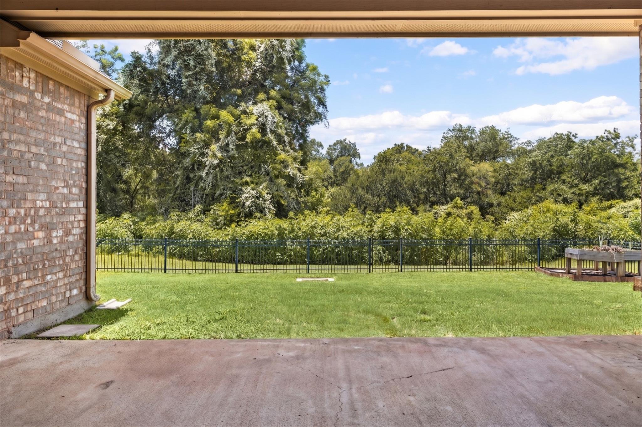 4831 Legend Creek Drive