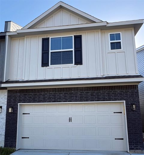 Photo of 114 Capetown Circle, Montgomery, TX 77356 (MLS # 85428307)