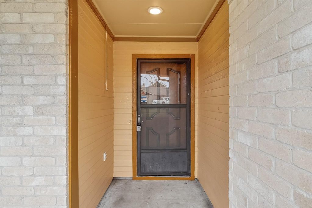 Photo of 8219 Winding Meadow Court, Houston, TX 77040 (MLS # 5303164)