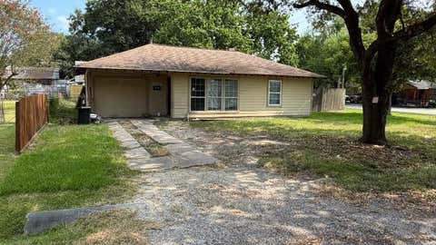 Photo of 11213 Oswego Street, Houston, TX 77029 (MLS # 96975980)
