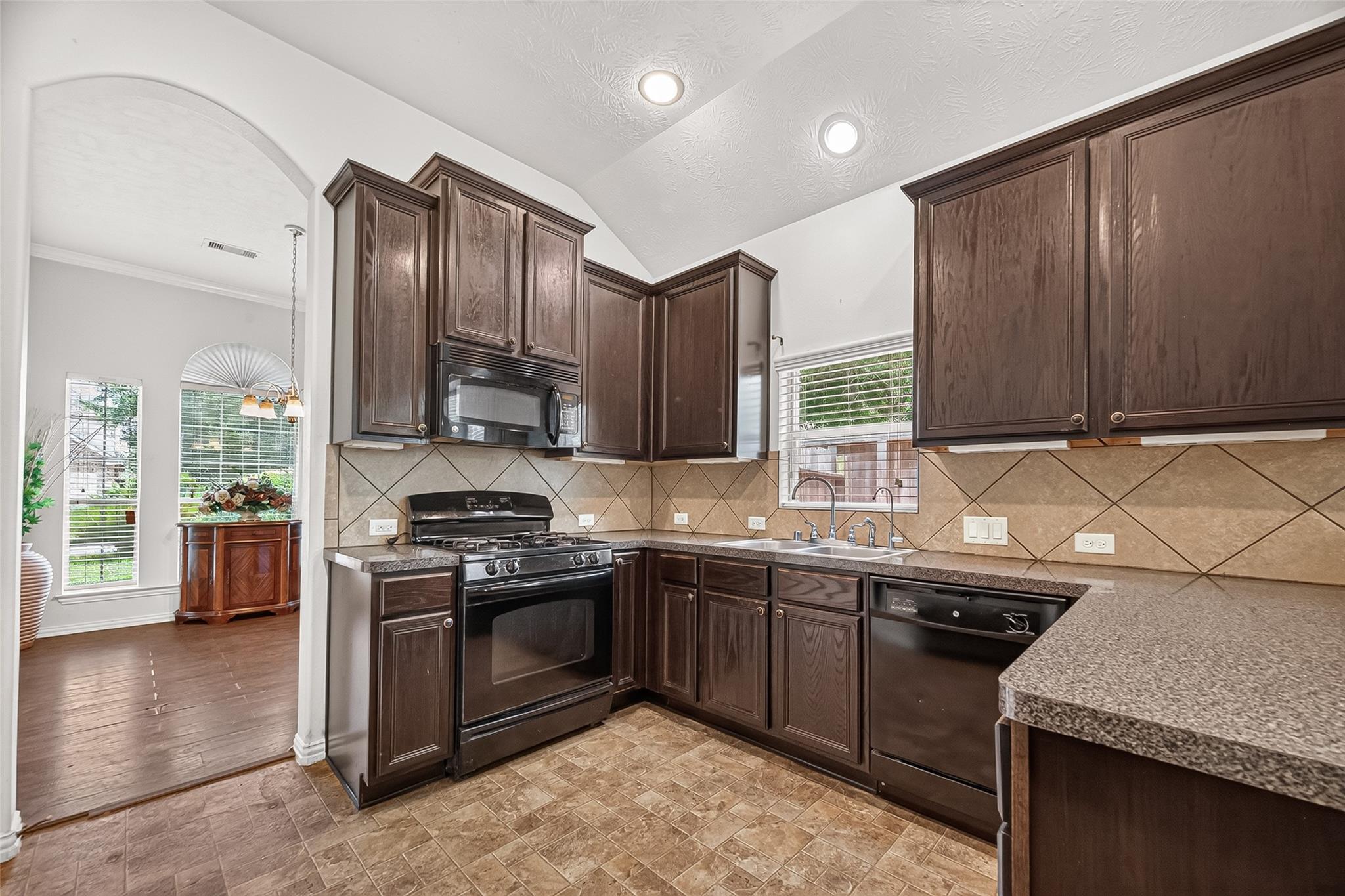 10511 Whisper Bluff Drive