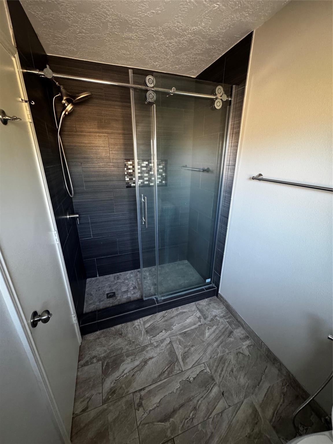 5535 Enchanted Timbers Drive