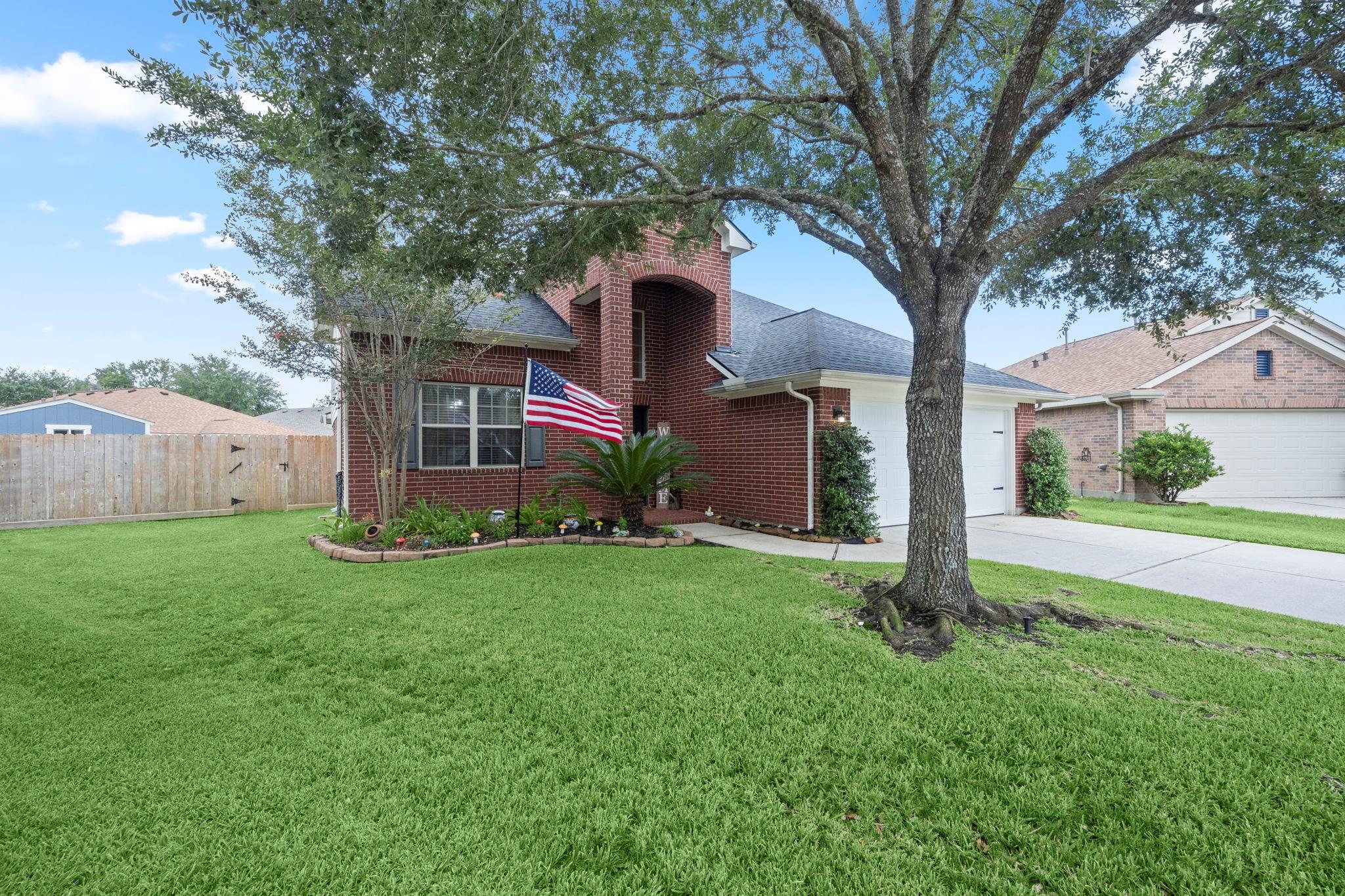 21902 Trapper Lake Drive